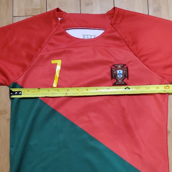 Kids Soccer Matching Set - Red and Green - Picture 2 of 7